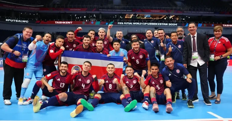 costa-rica-through-to-last-16