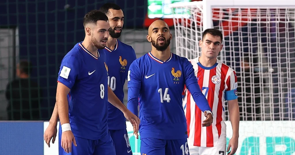 france-beat-paraguay